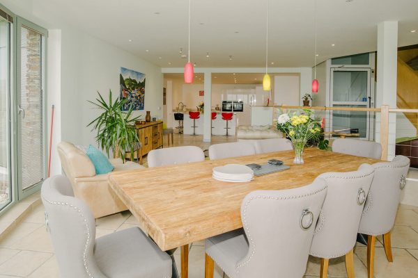 shepherds rest dininig table 600x400 - Gallery